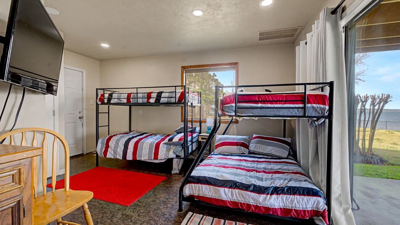Photo of Bedroom in Jasper