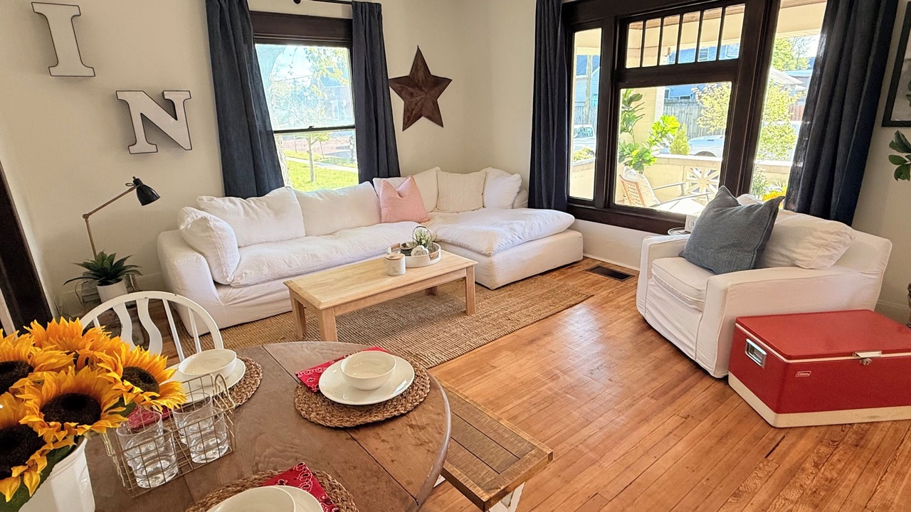 Photo of Livingroom in Franklin