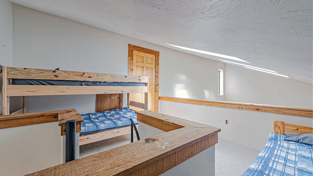Photo of Bedroom in Hidden Valley