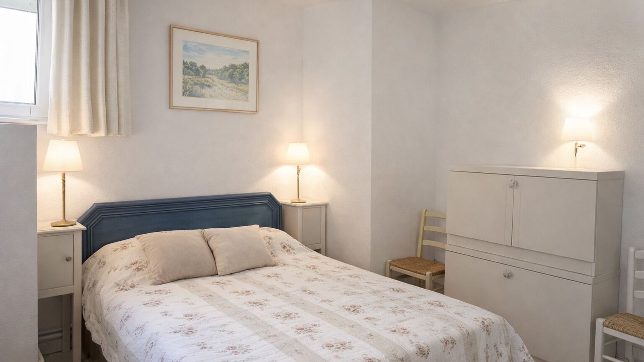 Photo of Bedroom in Saint-Montan