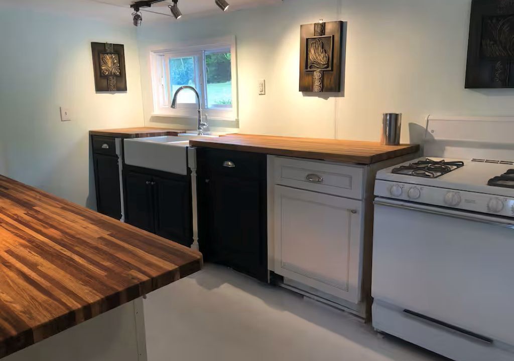 Photo of Kitchen in Ellenburg Depot