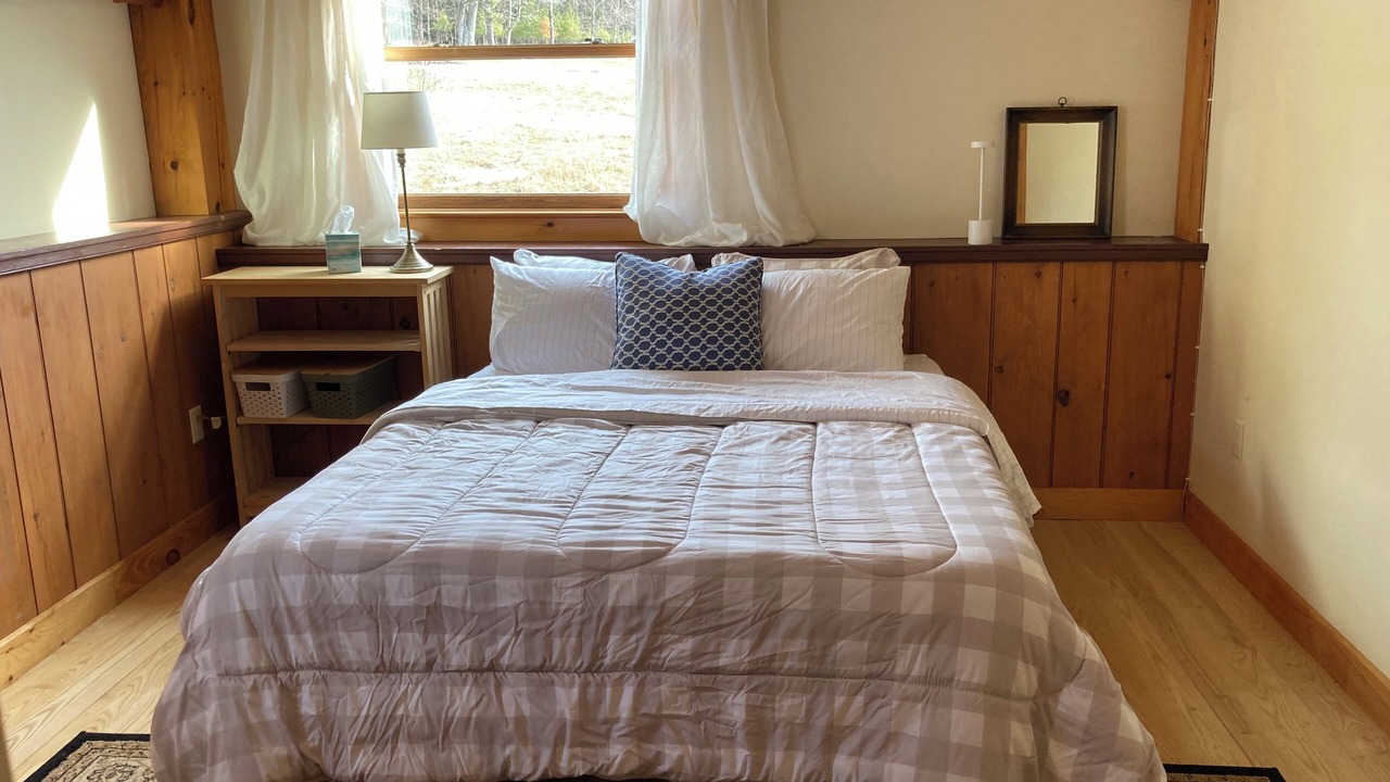 Photo of Bedroom in Hoosick Falls