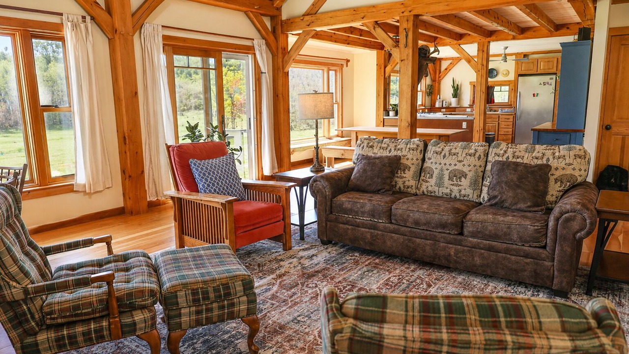 Photo of Livingroom in Hoosick Falls