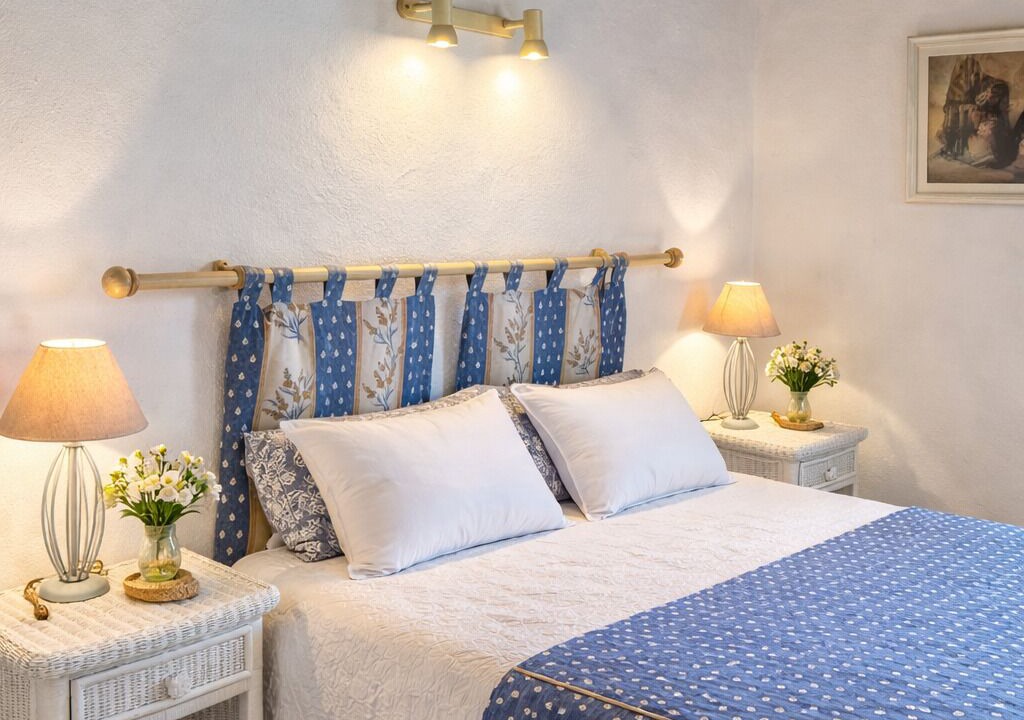 Photo of Bedroom in Saint-Montan