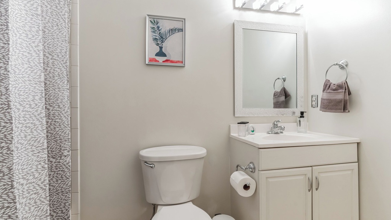 Photo of Bathroom in Dale City