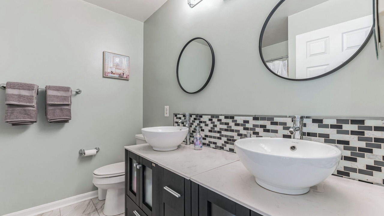Photo of Bathroom in Dale City