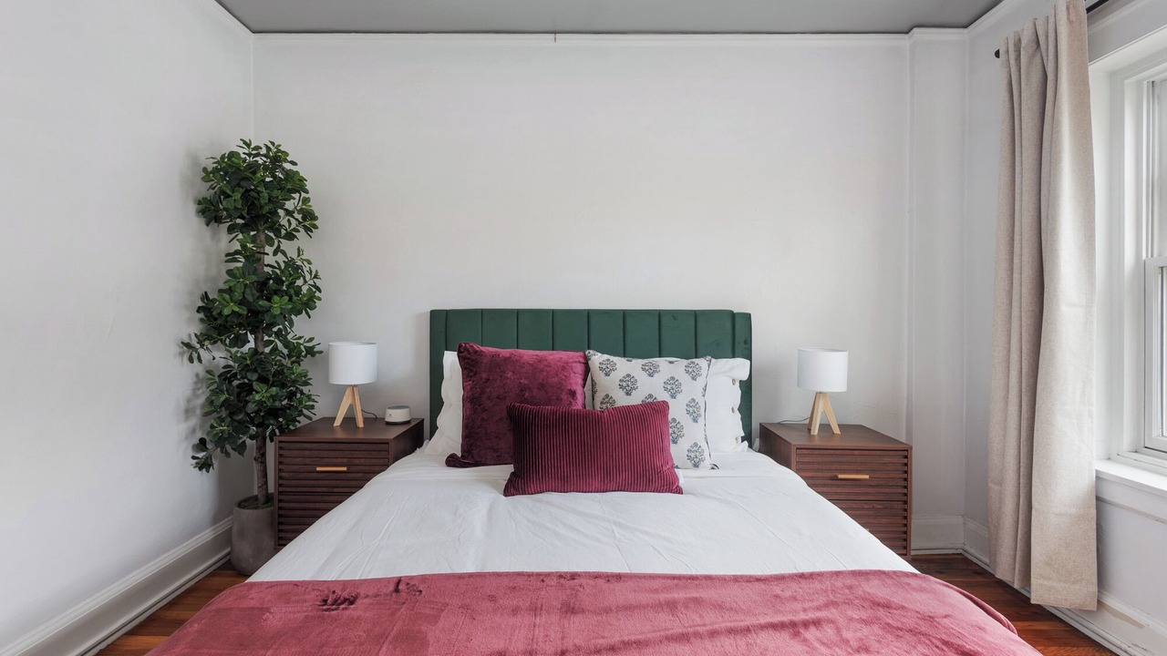 Photo of Bedroom in Nob Hill