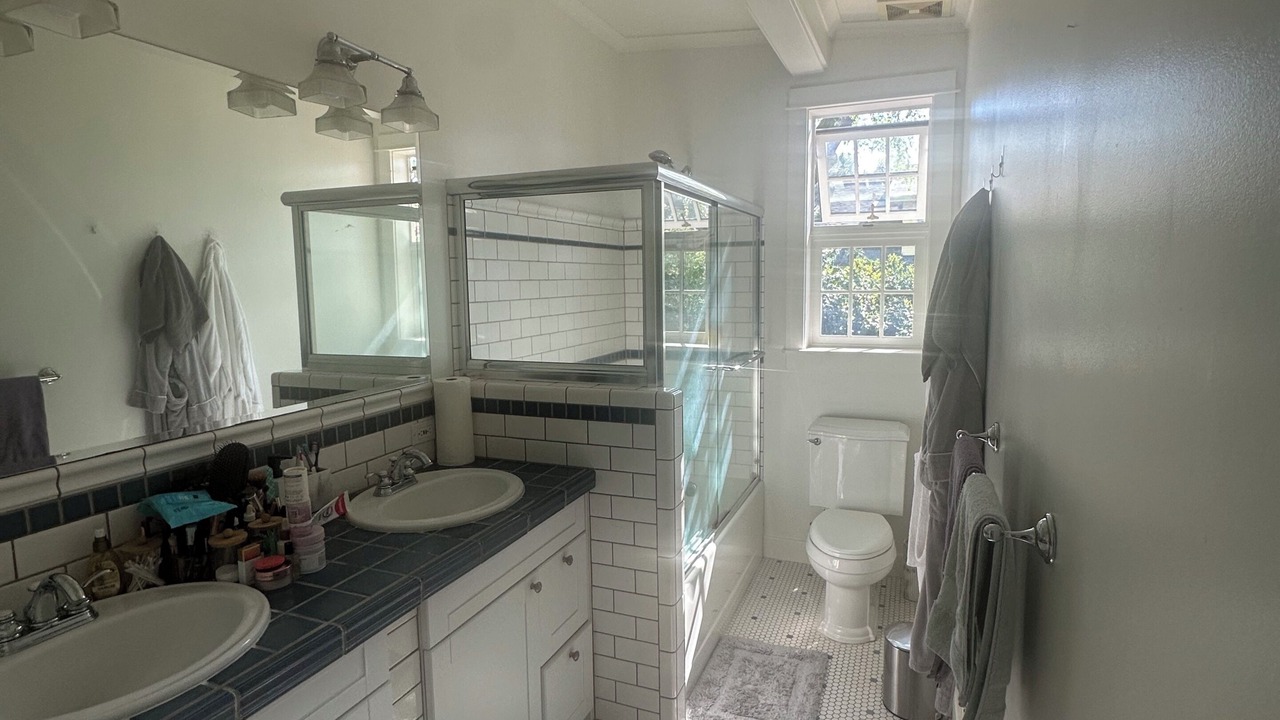 Photo of Bathroom in Phinney Ridge