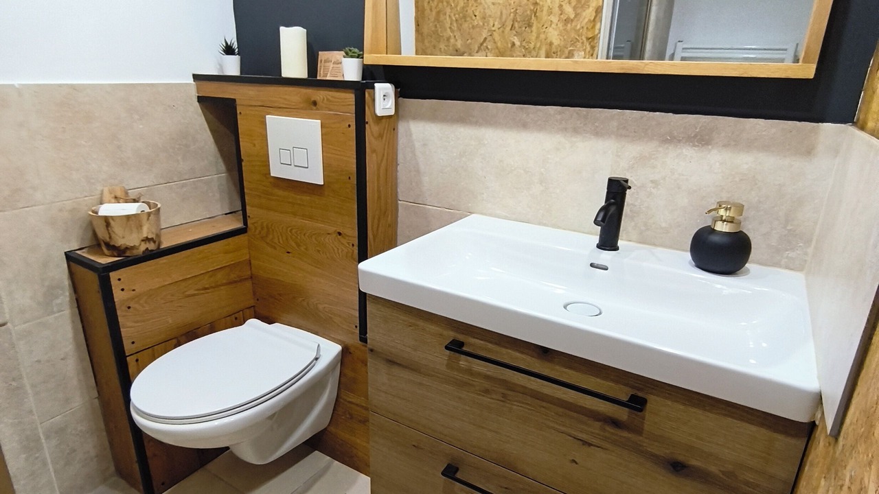 Photo of Bathroom in Allos