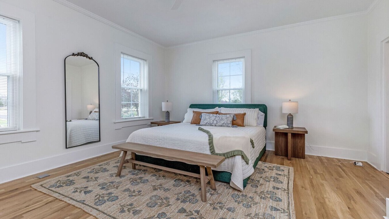 Photo of Bedroom in Lewis Center