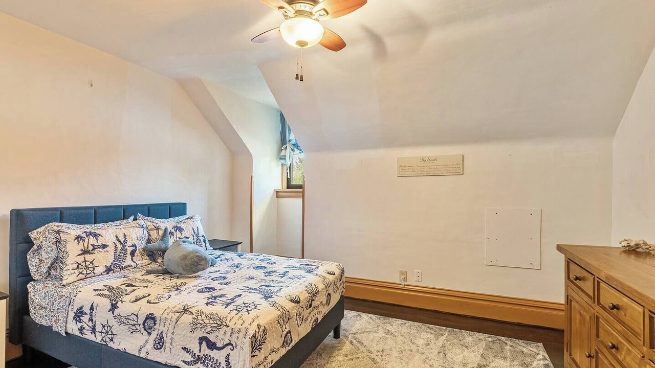 Photo of Bedroom in Lehi