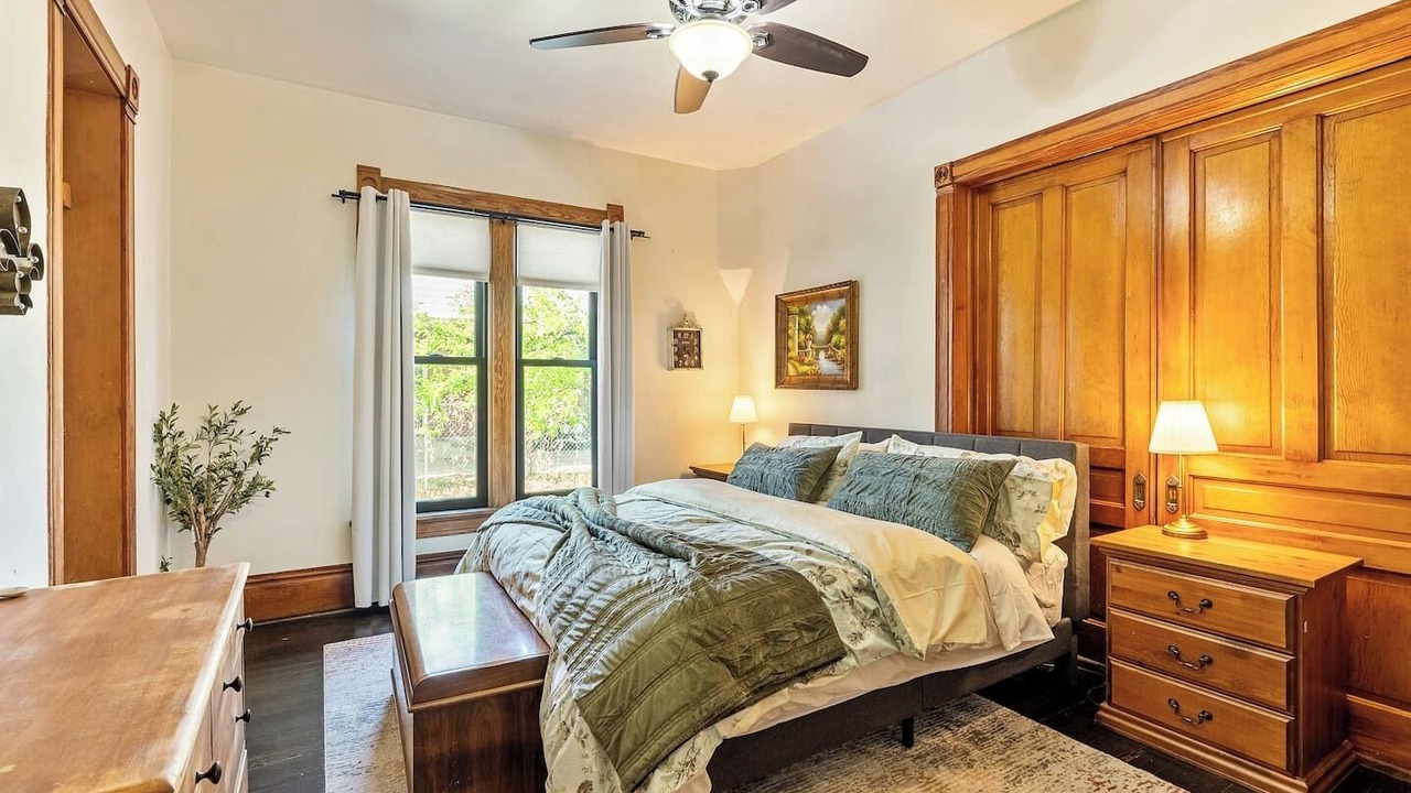 Photo of Bedroom in Lehi