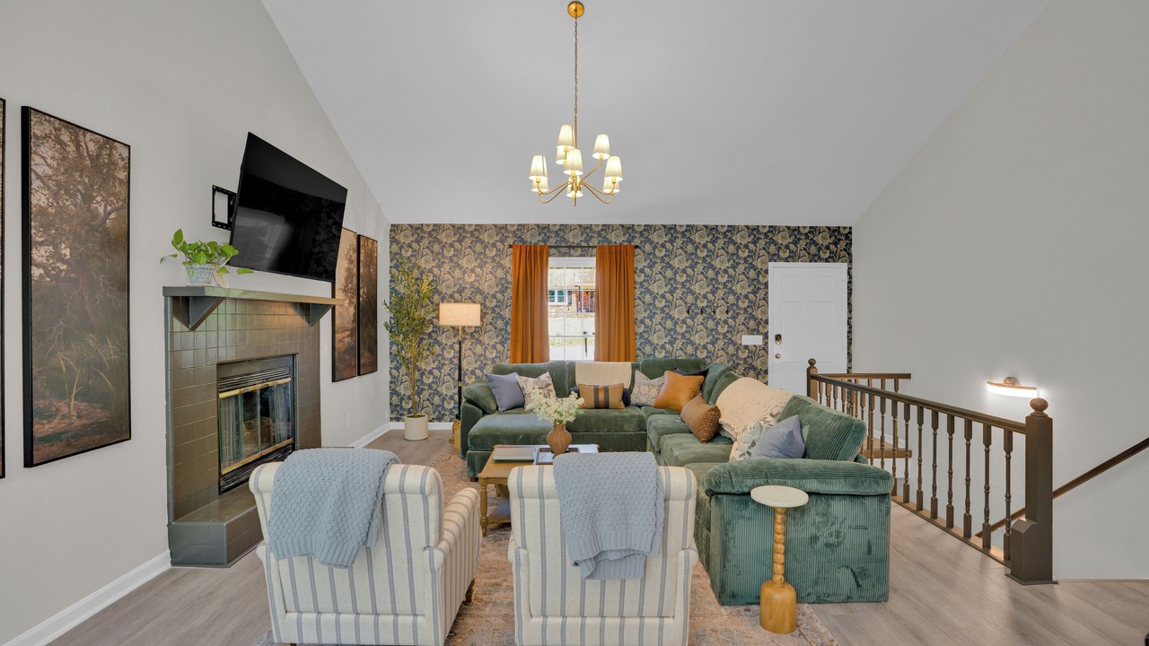 Photo of Livingroom in West Columbia