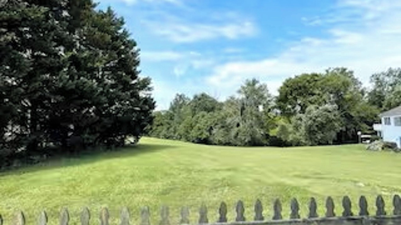 Photo of Outdoor in Twin Oaks