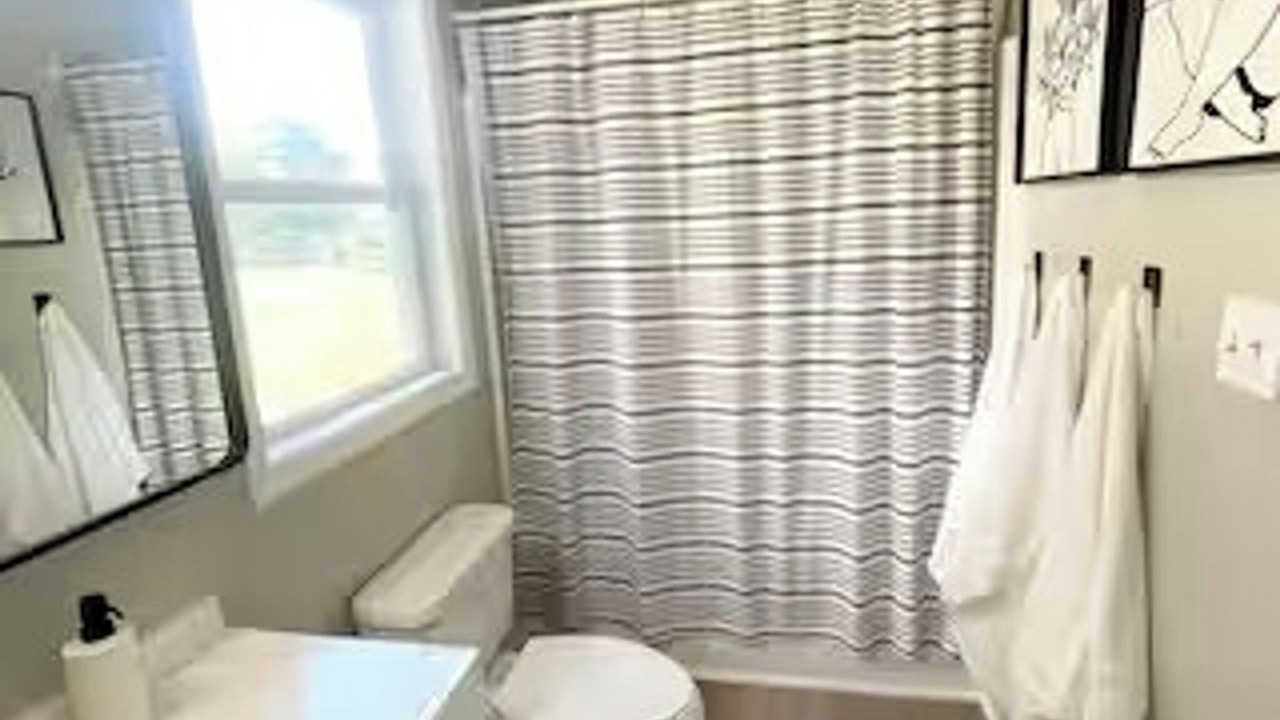 Photo of Bathroom in Twin Oaks