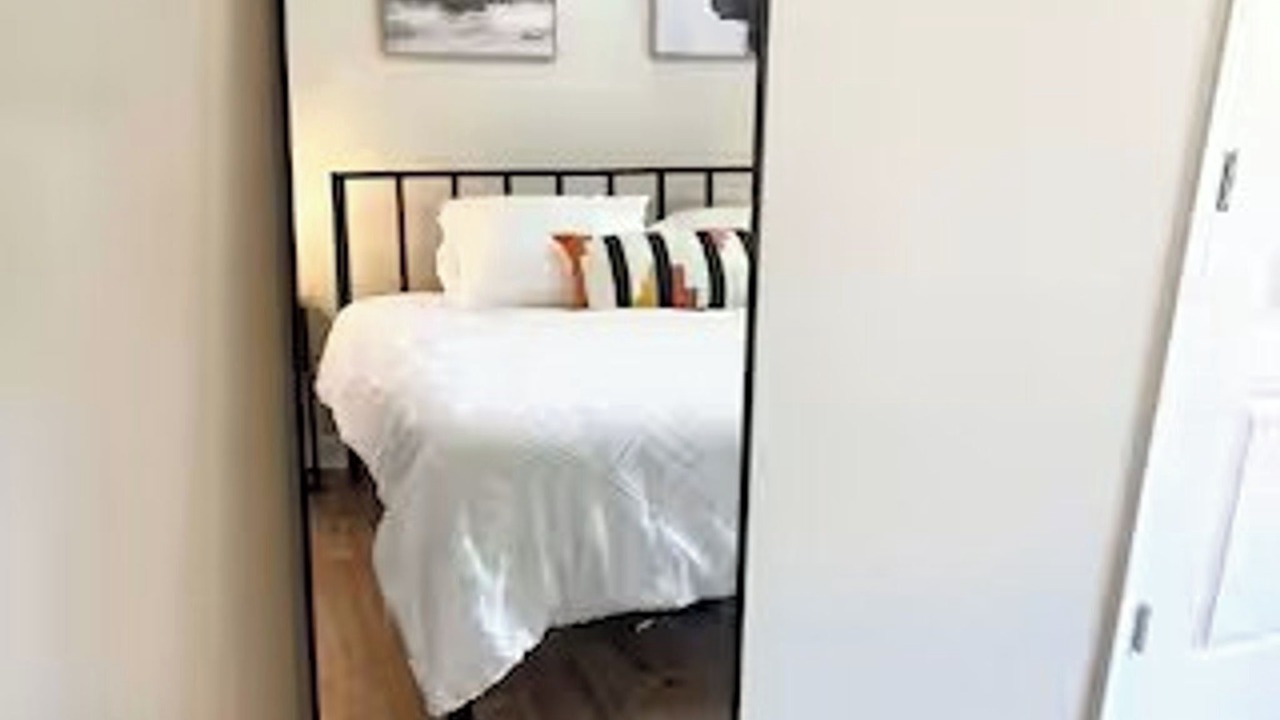 Photo of Bedroom in Twin Oaks