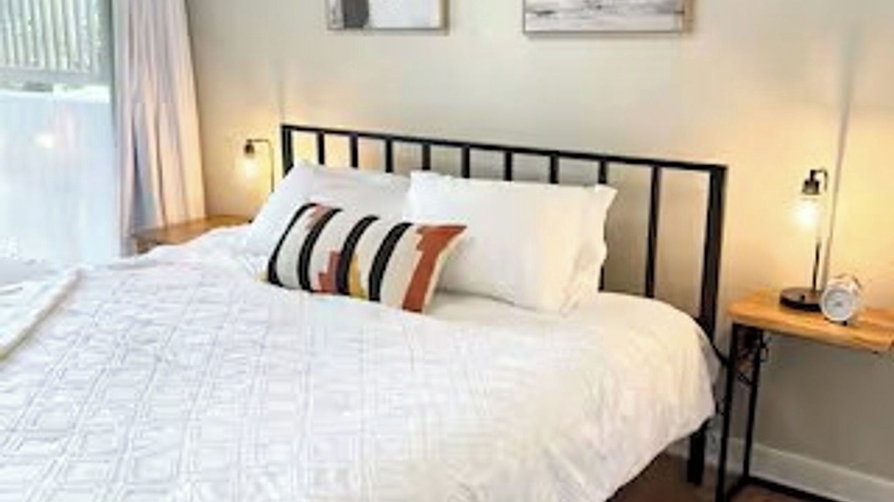 Photo of Bedroom in Twin Oaks