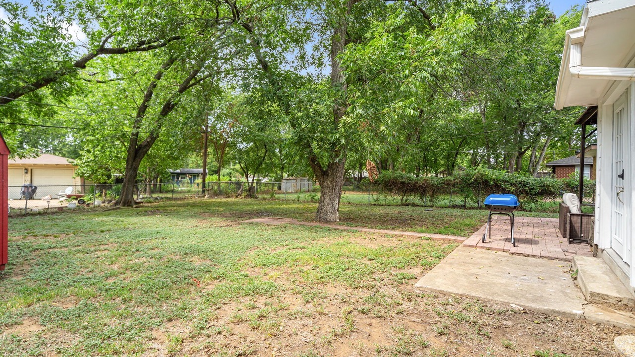 Photo of Patio Balcony in North Richland Hills