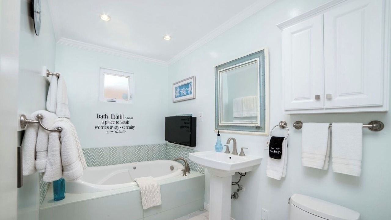 Photo of Bathroom in South Redondo