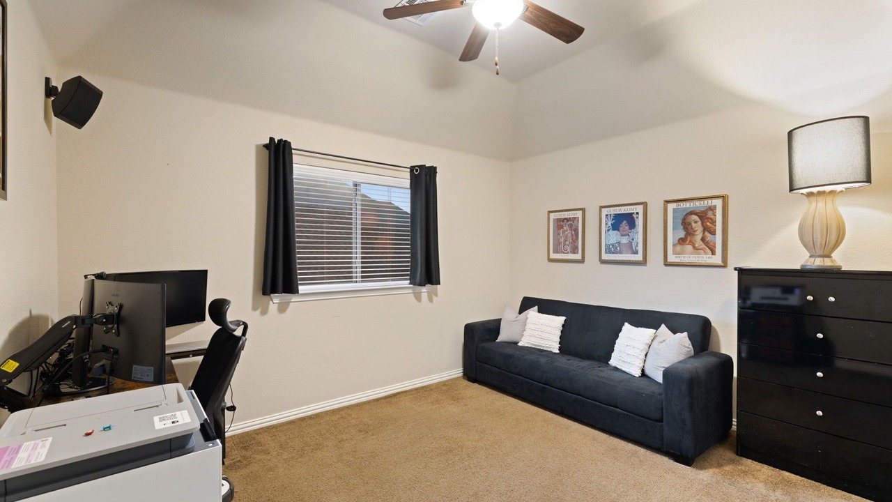Photo of Livingroom in Hurst