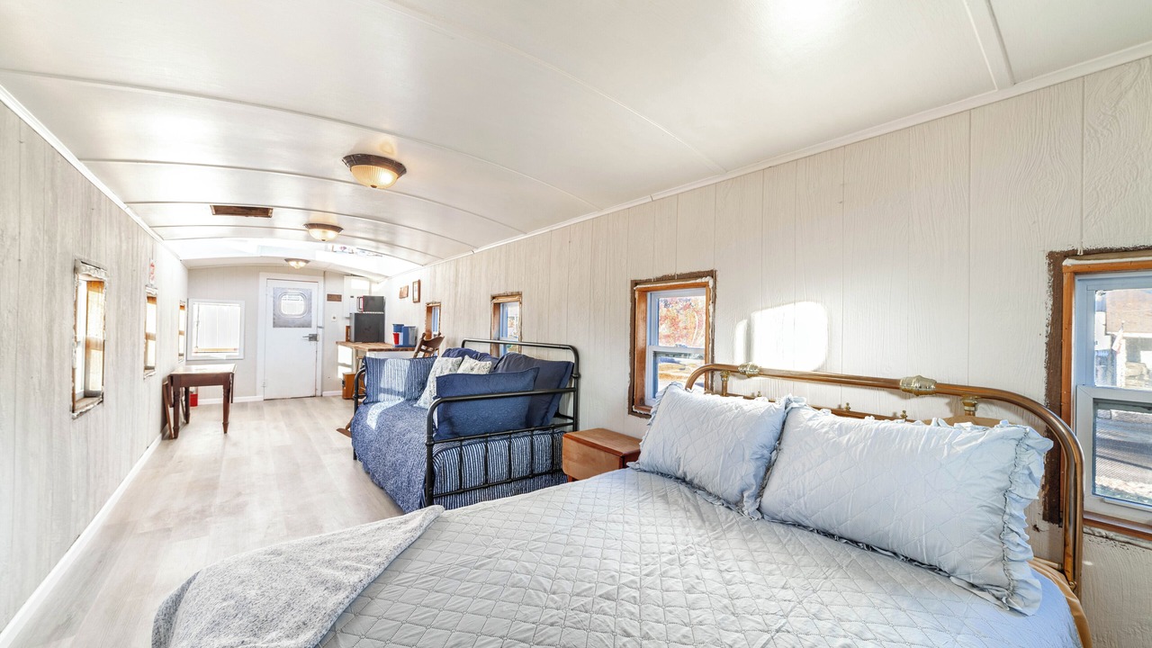 Photo of Bedroom in Hartsburg