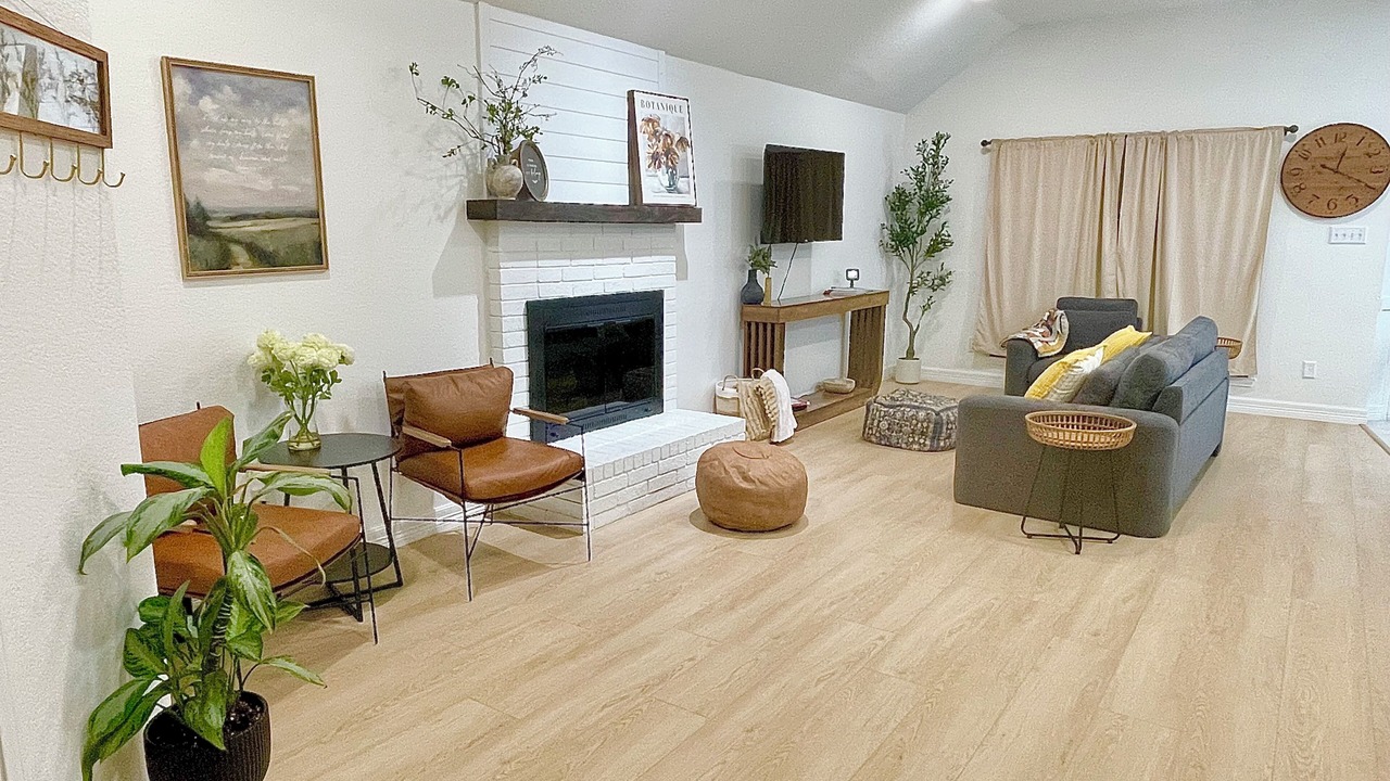 Photo of Livingroom in Rockwall