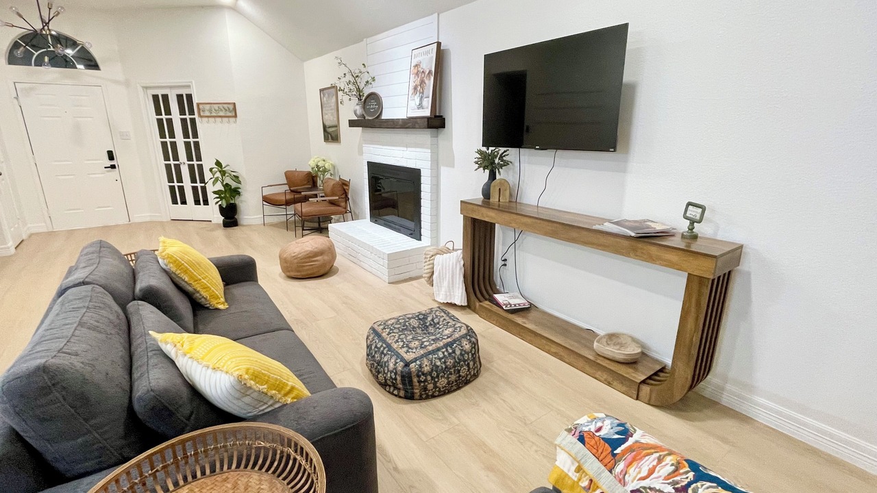 Photo of Livingroom in Rockwall