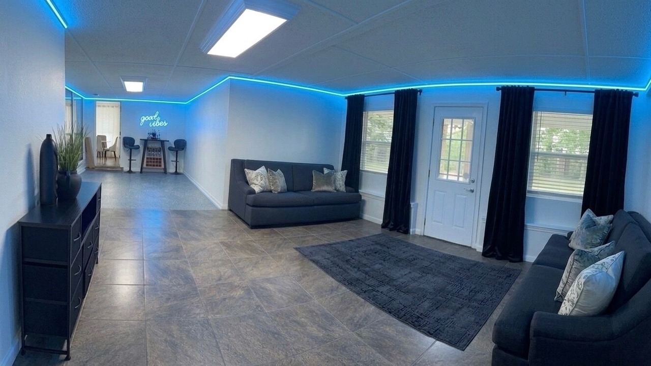 Photo of Livingroom in Irving
