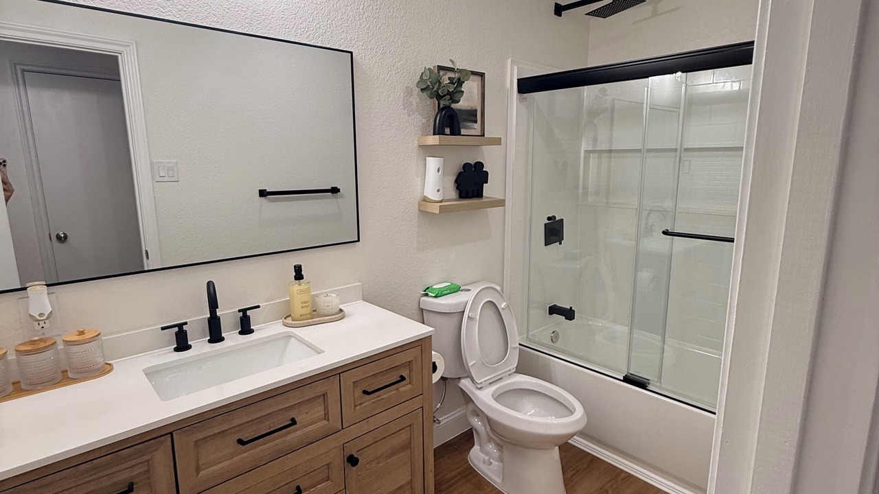 Photo of Bathroom in Irving