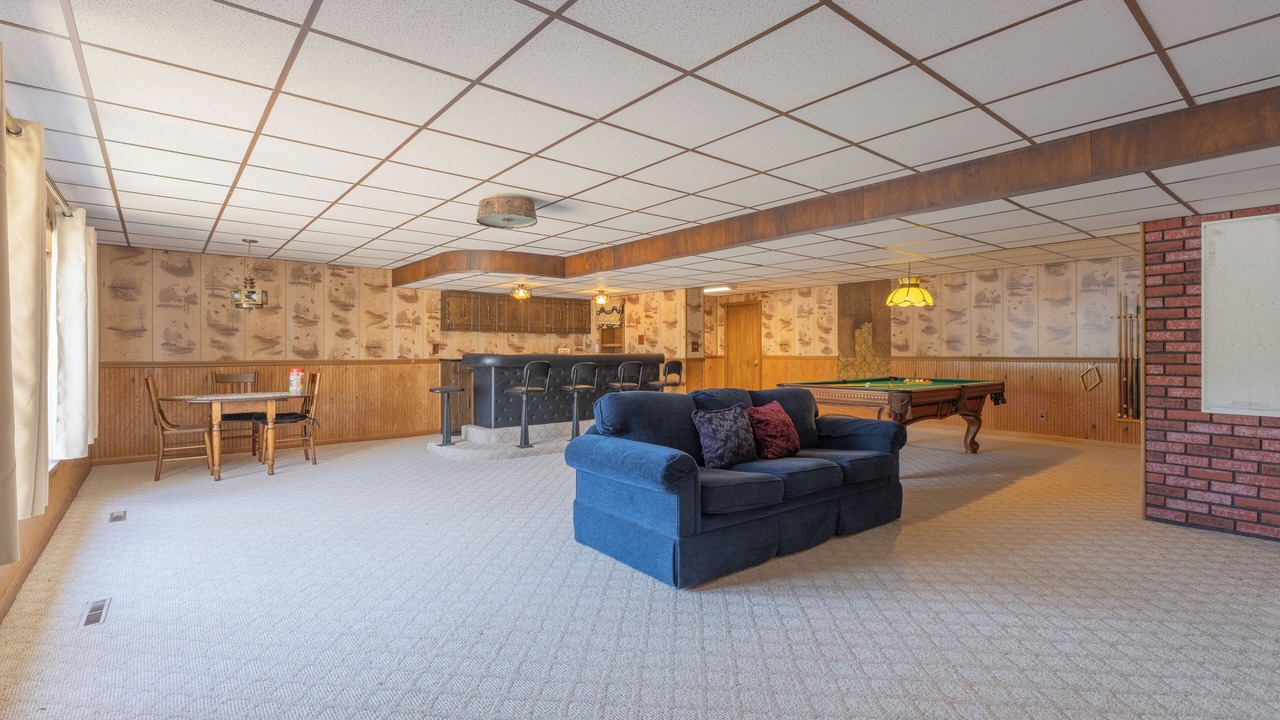 Photo of Bedroom in Paw Paw