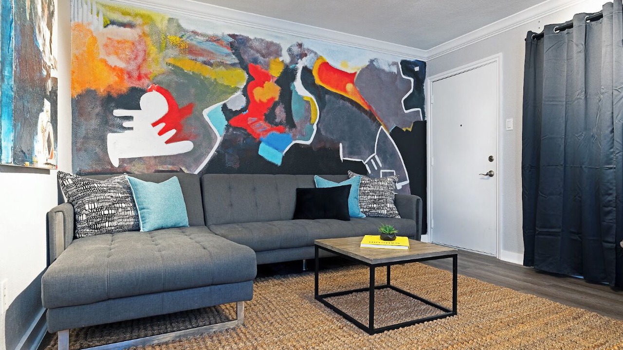 Photo of Livingroom in South Central Houston