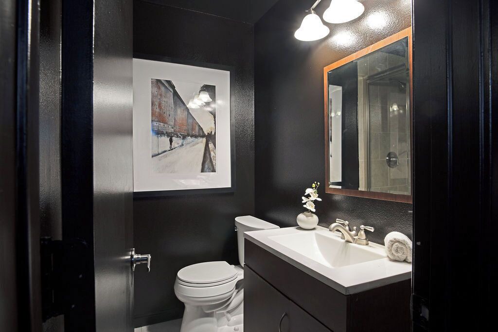 Photo of Bathroom in South Central Houston