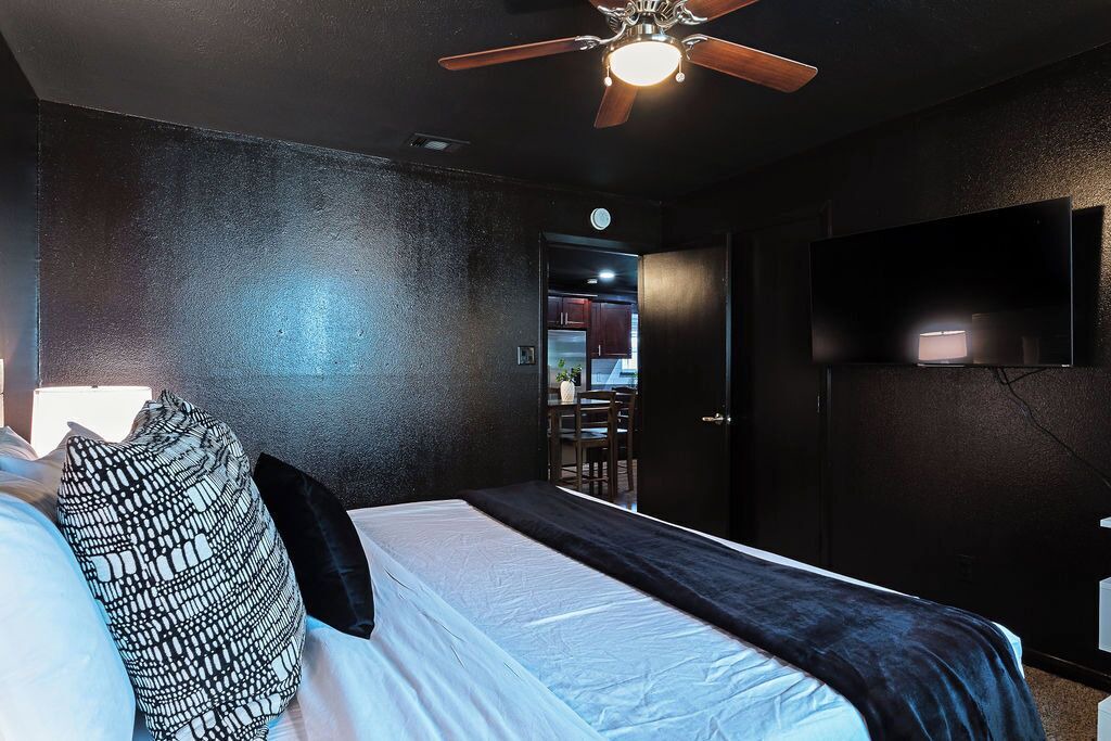 Photo of Bedroom in South Central Houston