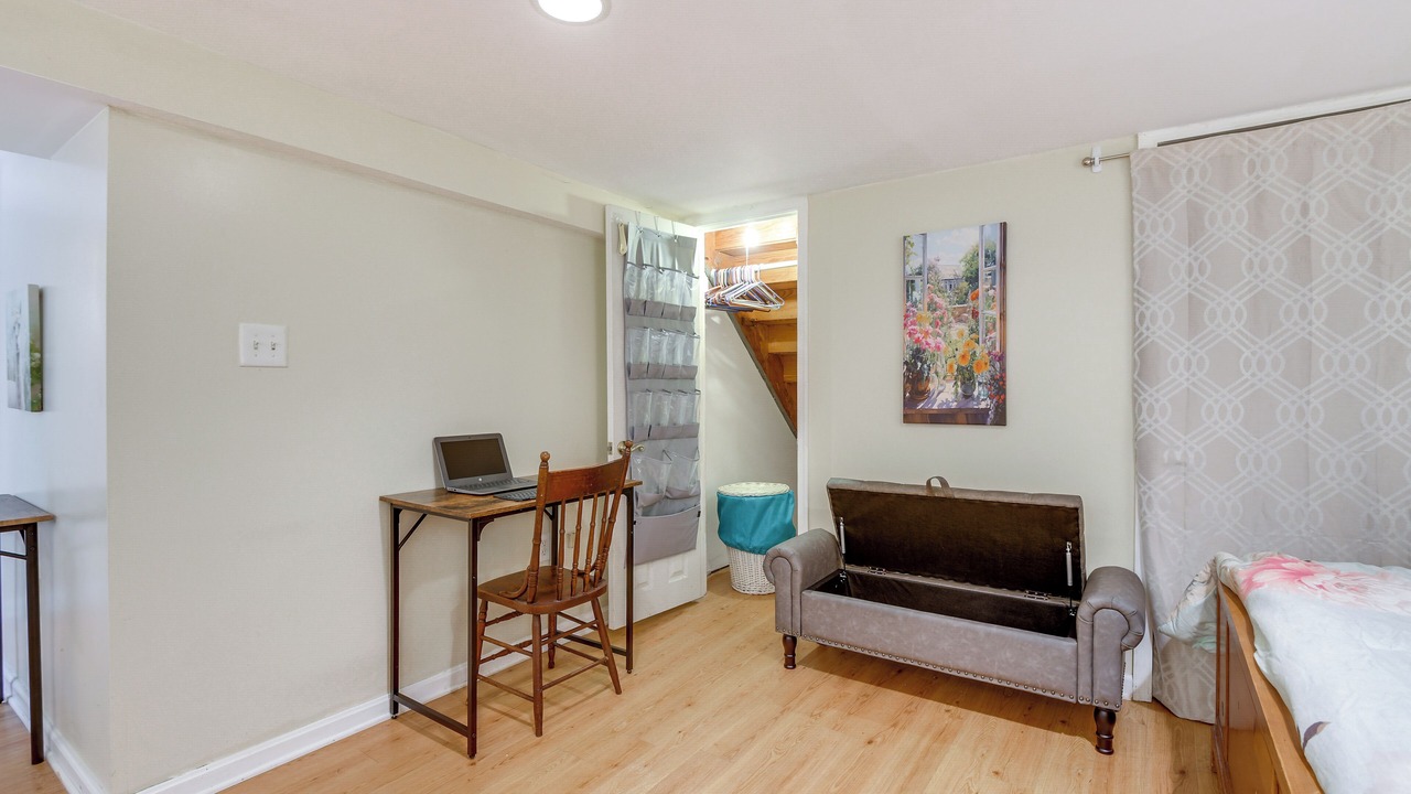 Photo of Bedroom in Rossville