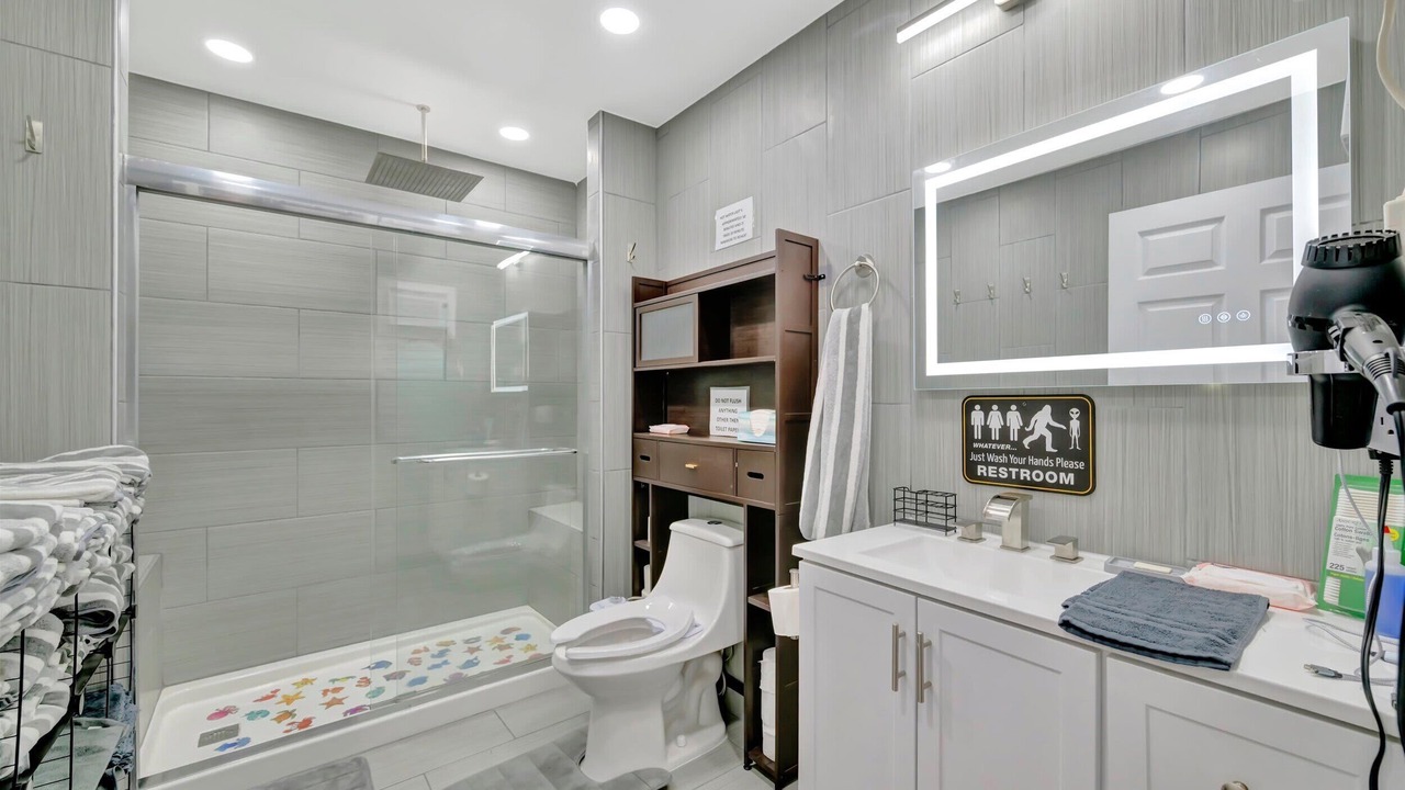 Photo of Bathroom in Ridge Manor