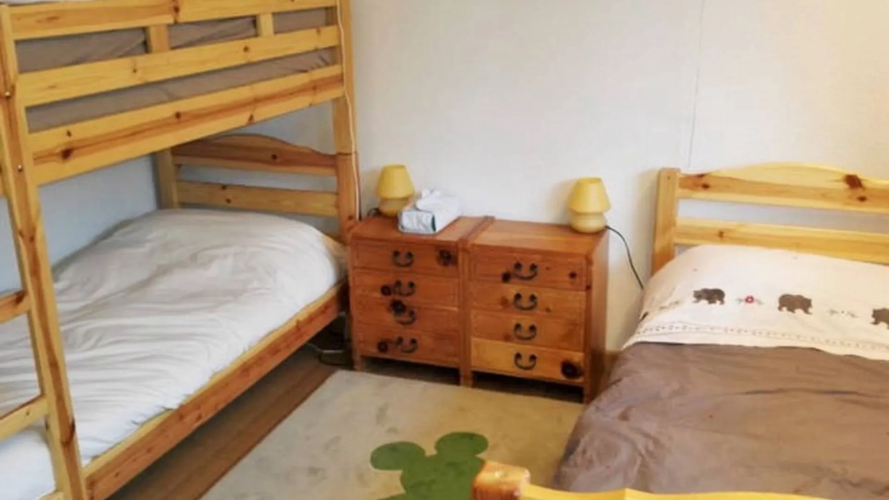 Photo of Bedroom in Noes