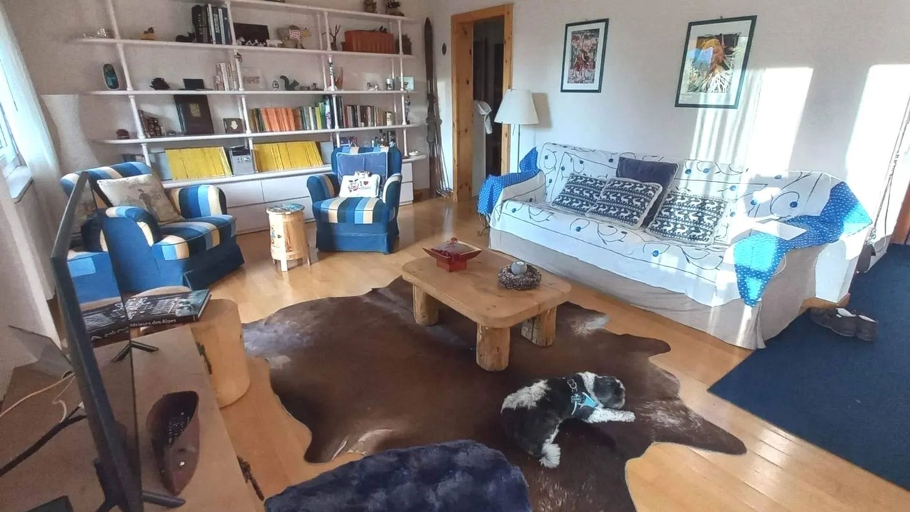 Photo of Livingroom in Noes
