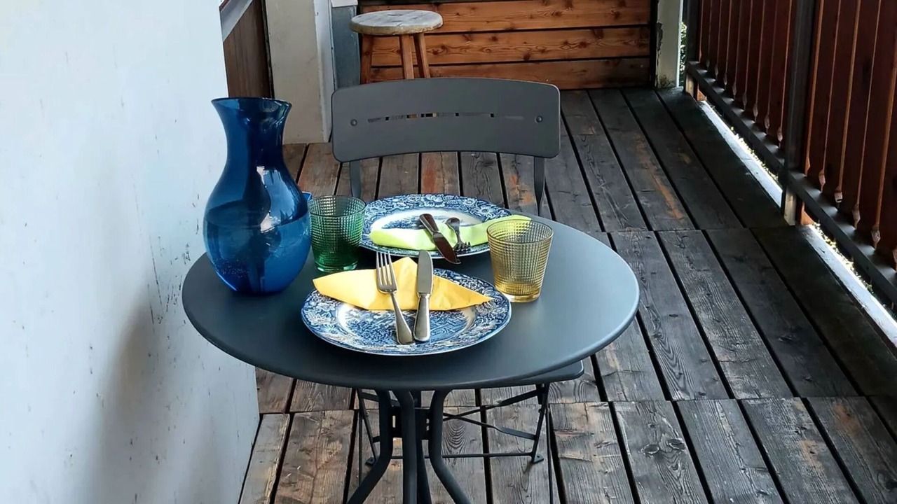 Photo of Outdoor in Noes