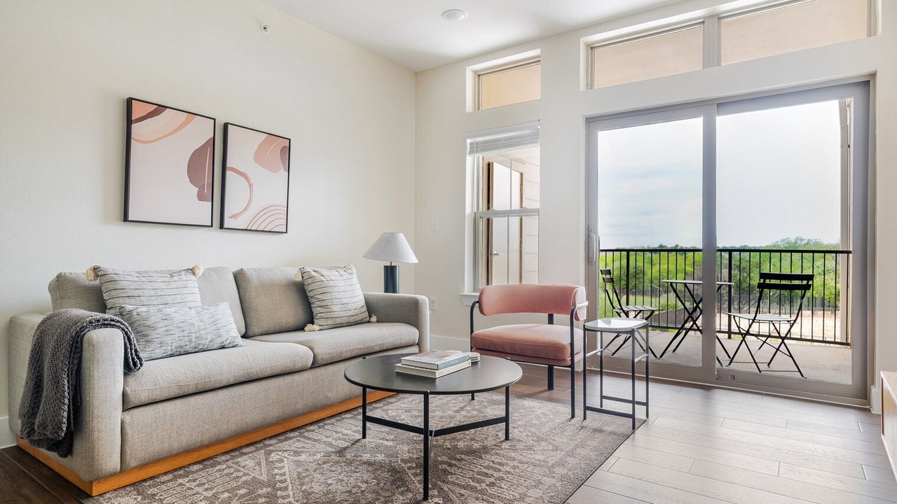 Photo of Livingroom in Scofield Farms