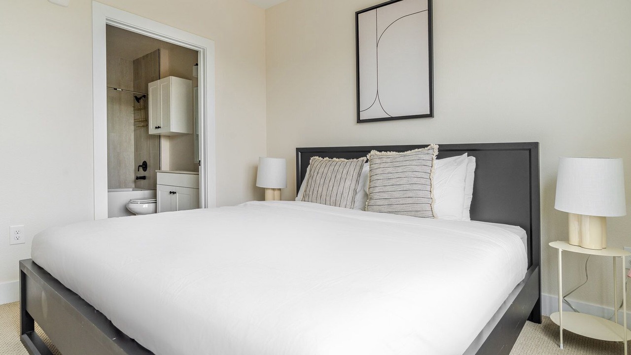 Photo of Bedroom in Scofield Farms