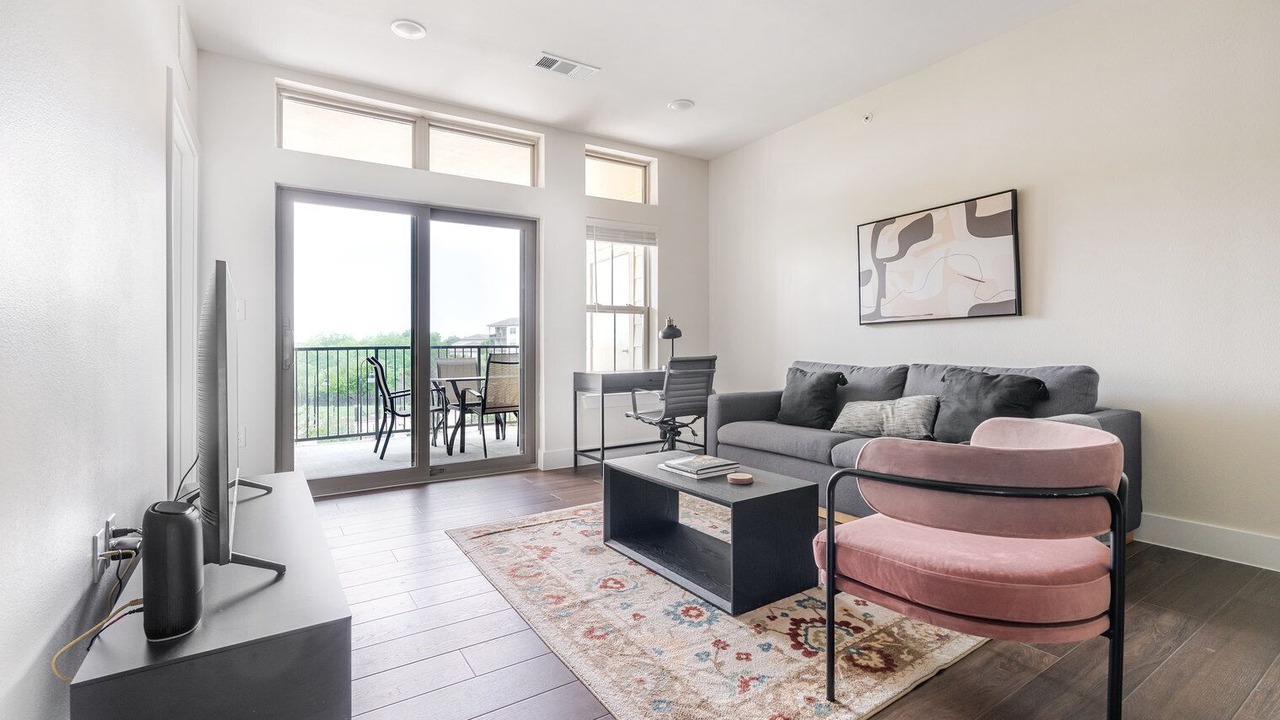 Photo of Livingroom in Scofield Farms