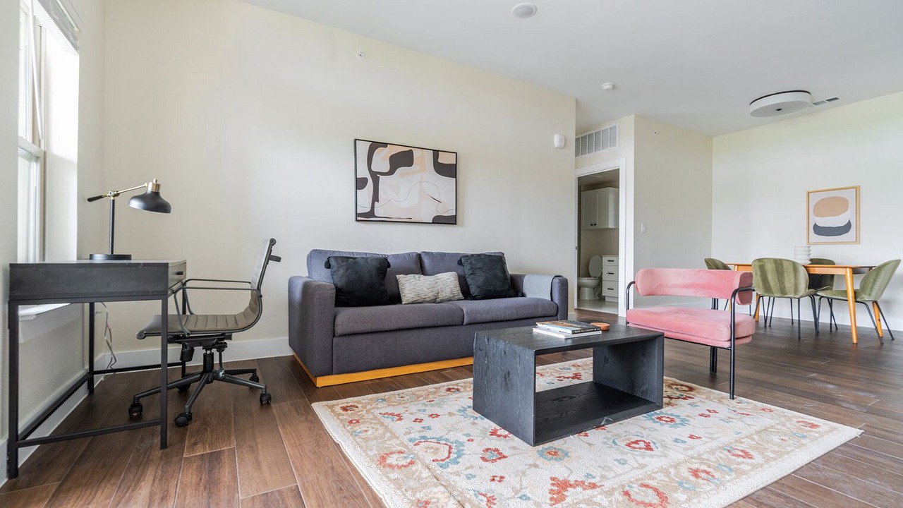 Photo of Livingroom in Scofield Farms