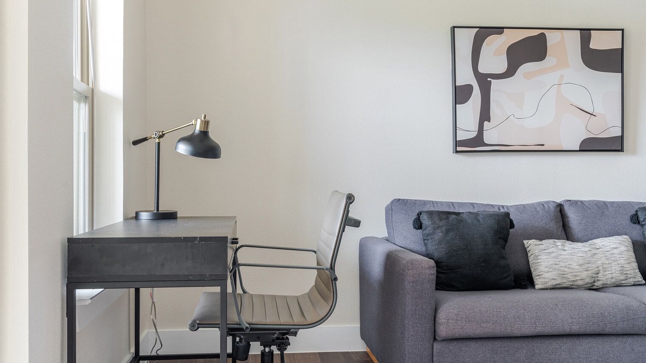 Photo of Livingroom in Scofield Farms