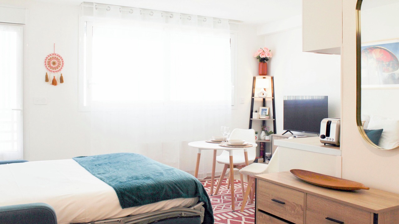 Photo of Bedroom in Bagnolet