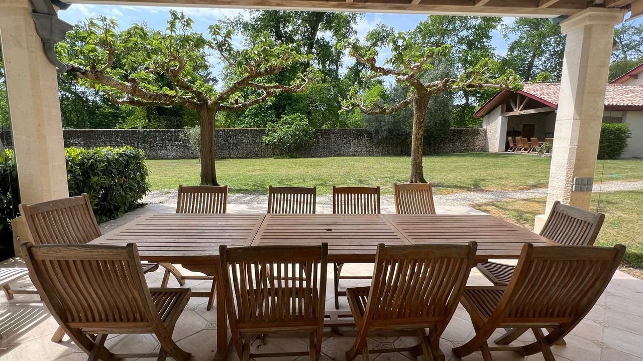 Photo of Outdoor in Medoc
