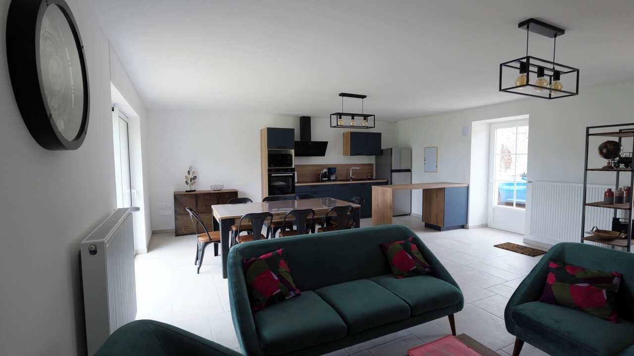 Photo of Livingroom in Vendeuvre-du-Poitou