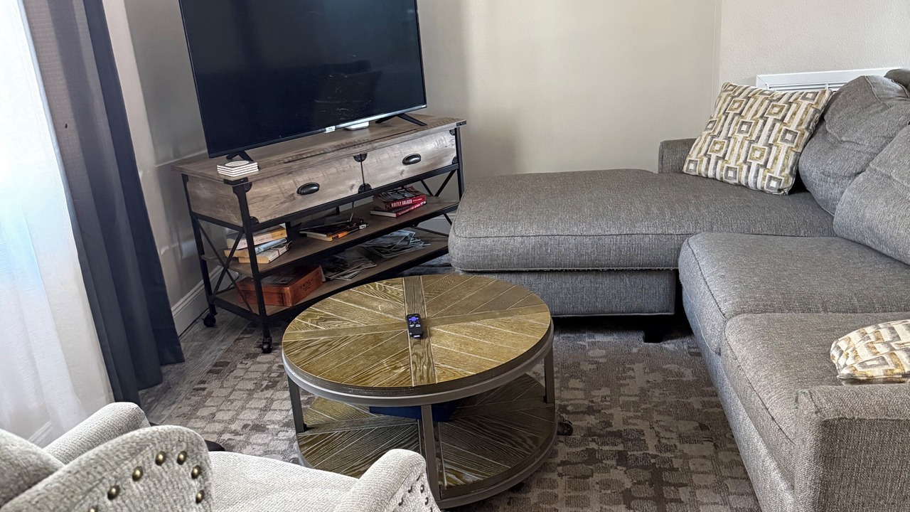 Photo of Livingroom in Leesburg