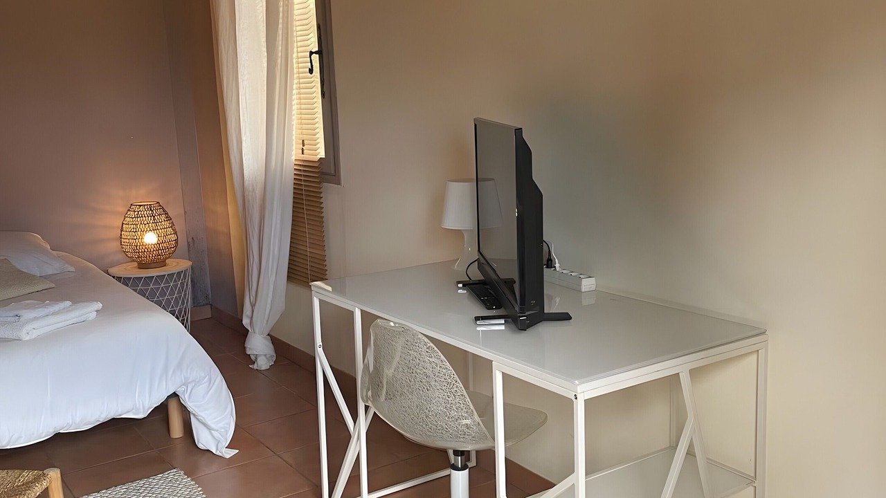 Photo of Bedroom in Saint-Etienne-du-Gres