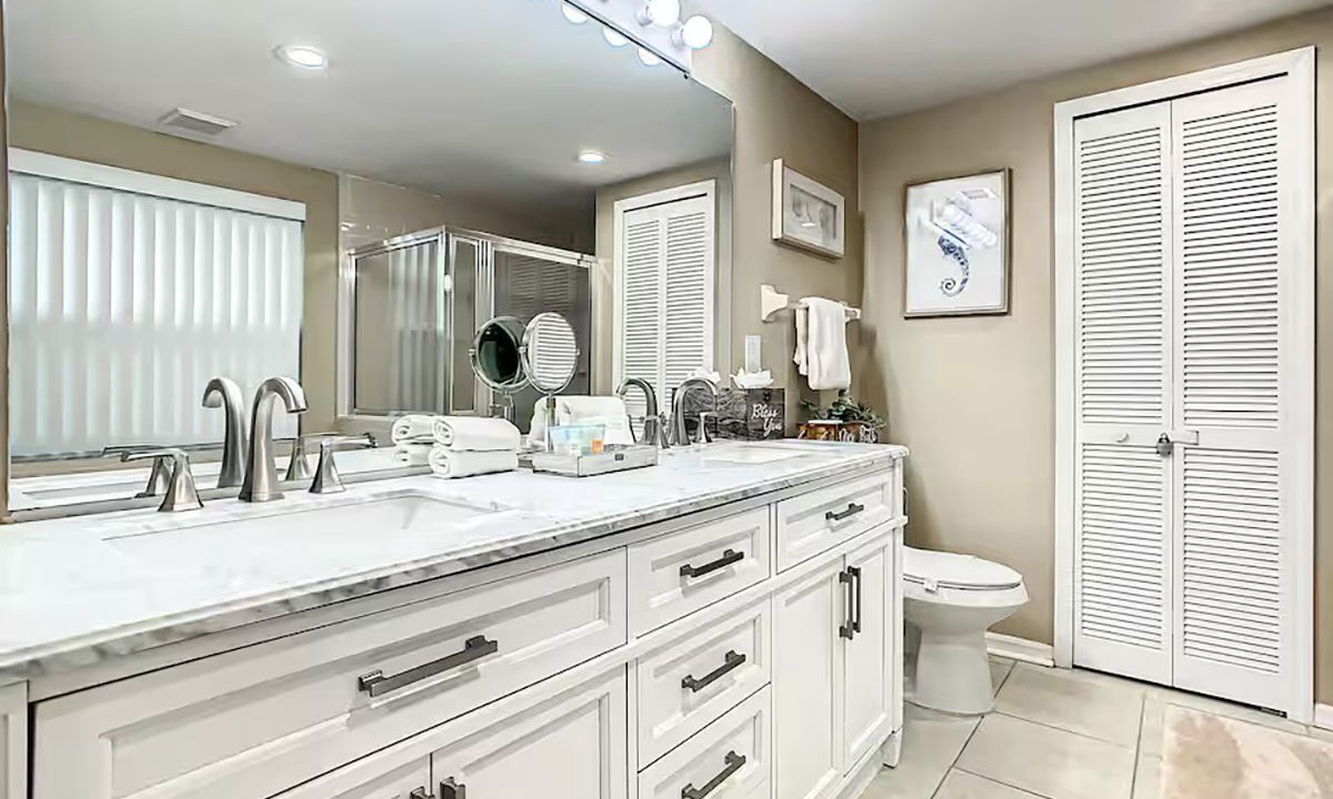 Photo of Bathroom in Lindfields