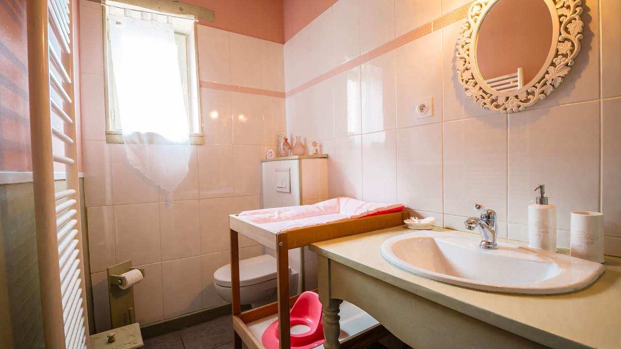 Photo of Bathroom in Ryes